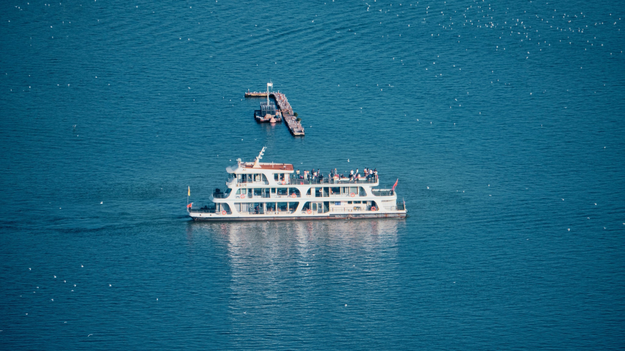 游船归来（滇池）